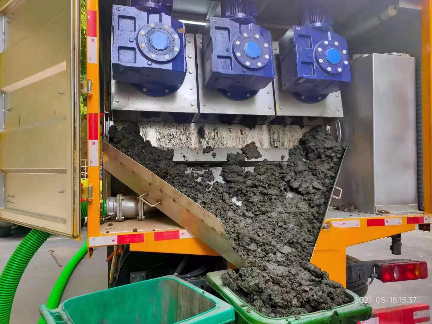 龙南化粪池清掏城市维护站-泥浆净化干湿分离处理